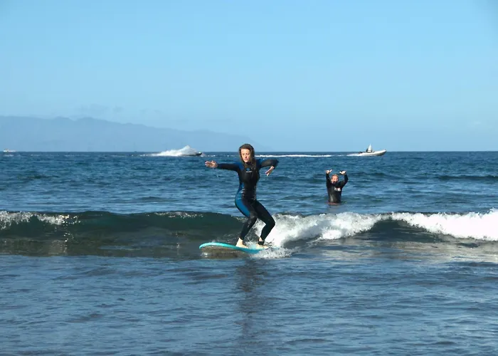 The Tree House Surf Camp * Costa Adeje (Tenerife)
