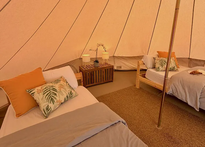 Hostel The Tree House Surf Camp