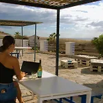Ostello The Tree House Surf Camp